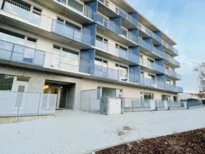 Pronájem bytu 2+kk, Velvary, Sídliště, 71 m2