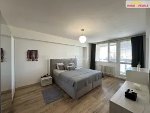 Prodej bytu 2+1, Kolín - Kolín III, Seifertova, 64 m2