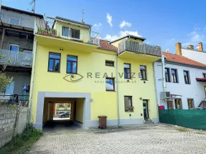 Pronájem bytu 1+1, České Budějovice, Otakarova, 35 m2