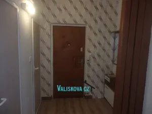 Pronájem bytu 2+1, Kroměříž, Vrobelova, 54 m2