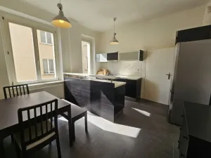 Pronájem bytu 4+1, Praha - Bubeneč, Rooseveltova, 110 m2