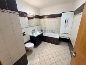 Pronájem bytu 3+kk, Praha, Jeremenkova, 64 m2