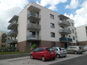 Pronájem bytu 1+kk, Milovice, Armádní, 27 m2