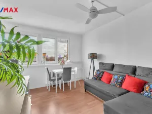 Prodej bytu 2+kk, Hradec Králové - Slezské Předměstí, Myslivečkova, 43 m2