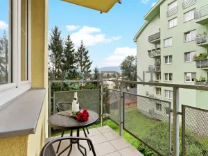 Pronájem bytu 3+1, Liberec - Liberec VI-Rochlice, Nádvorní, 83 m2