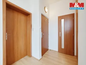 Prodej bytu 2+kk, Mariánské Lázně, Husova, 48 m2