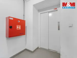 Prodej činžovního domu, Milovice, Topolová, 3337 m2