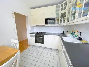 Pronájem pokoje, Praha - Záběhlice, Holčovická, 24 m2