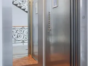 Pronájem kanceláře, Praha - Staré Město, Na Perštýně, 319 m2