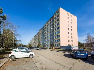 Prodej bytu 3+kk, Praha - Petrovice, Rezlerova, 63 m2