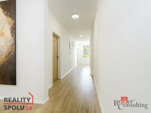 Prodej ubytování, Horní Lhota, 770 m2