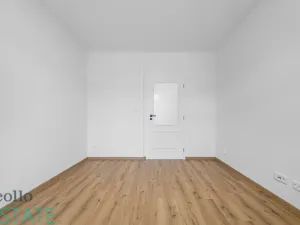 Prodej bytu 1+kk, Praha, Seifertova, 33 m2