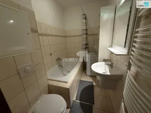 Pronájem bytu 2+kk, Kolín - Kolín V, Chelčického, 49 m2