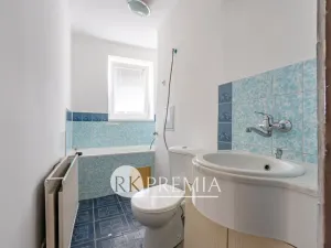 Prodej bytu 3+1, Měrunice, 69 m2