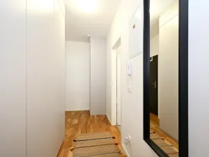 Pronájem bytu 1+kk, Praha - Smíchov, Plzeňská, 43 m2