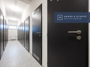 Pronájem bytu 1+kk, Pohořelice, U Kasáren, 30 m2