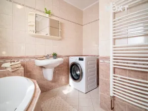 Prodej rodinného domu, Jindřichův Hradec, 197 m2