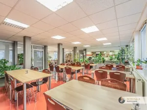 Pronájem kanceláře, Praha - Dolní Chabry, Dopraváků, 240 m2