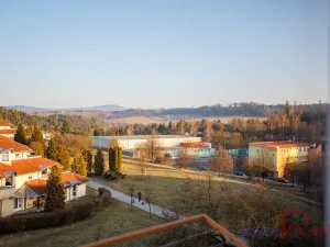 Prodej bytu 3+kk, Ostrov, Vančurova, 70 m2