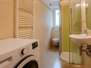 Pronájem bytu 2+1, Poděbrady, Hakenova, 51 m2