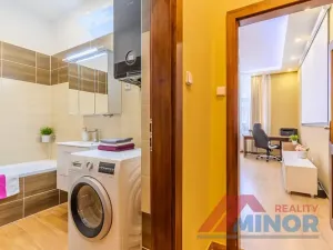 Prodej bytu 3+1, Slaný, Ouvalova, 94 m2