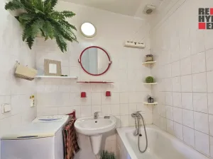 Prodej bytu 2+1, Hranice - Hranice I-Město, Kpt. Jaroše, 53 m2