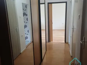 Pronájem bytu 2+1, Krnov - Pod Bezručovým vrchem, Seifertova, 55 m2