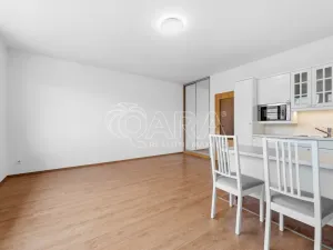 Prodej bytu 1+kk, Praha - Uhříněves, U uhříněveské obory, 39 m2