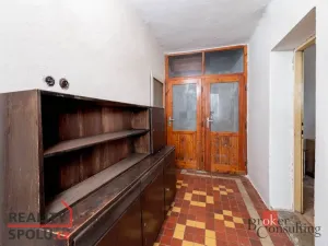 Prodej rodinného domu, Myslív, 280 m2