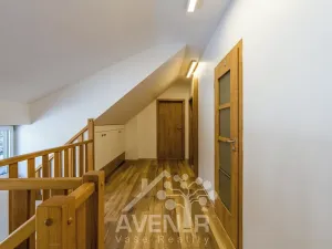 Prodej rodinného domu, Josefův Důl, 200 m2