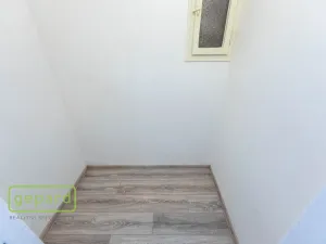 Pronájem bytu 1+1, Praha, Pod Drinopolem, 53 m2