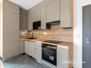 Pronájem bytu 2+kk, Praha - Košíře, Fabiánova, 51 m2