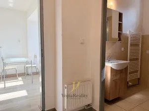 Pronájem bytu 2+kk, Olomouc, tř. Svornosti, 42 m2