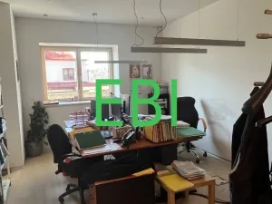 Pronájem kanceláře, Praha - Braník, Pod křížkem, 168 m2