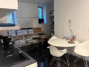 Pronájem kanceláře, Praha - Braník, Pod křížkem, 168 m2