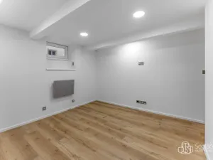 Prodej atypického bytu, Praha - Nusle, U Jezerky, 39 m2