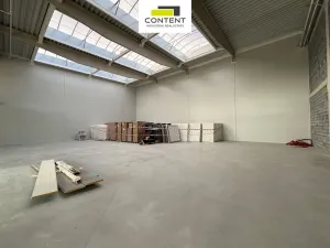 Pronájem skladu, Plzeň - Skvrňany, Ke Karlovu, 737 m2