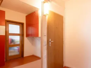 Pronájem bytu 3+1, Praha - Troja, Svídnická, 73 m2