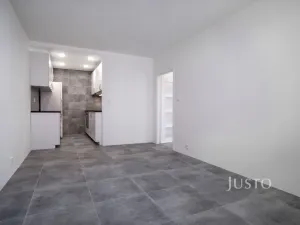 Pronájem bytu 2+kk, Praha - Komořany, Na Komořsku, 43 m2