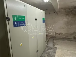 Prodej výrobních prostor, Luby, 1300 m2