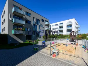 Pronájem bytu 2+kk, Plzeň, Střední cesta, 51 m2