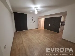 Pronájem bytu 2+kk, Kolín - Kolín II, Družstevní, 45 m2