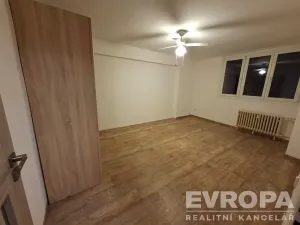 Pronájem bytu 2+kk, Kolín - Kolín II, Družstevní, 45 m2