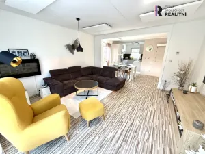 Prodej rodinného domu, Luby, Petra Bezruče, 200 m2