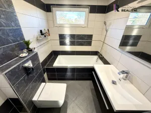 Prodej rodinného domu, Luby, Petra Bezruče, 200 m2