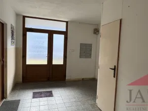 Pronájem bytu 1+1, Horažďovice, Pod Vodojemem, 36 m2