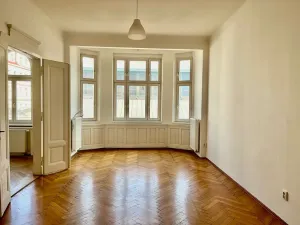 Pronájem bytu 4+1, Praha - Smíchov, 130 m2