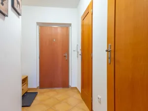 Pronájem bytu 2+kk, Praha, Mráčkova, 45 m2