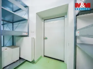 Pronájem výrobních prostor, Žďár, 1089 m2