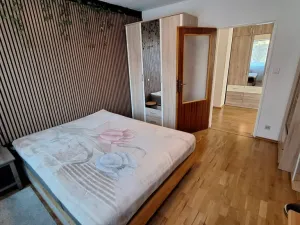 Pronájem bytu 2+1, Praha - Suchdol, Na mírách, 95 m2